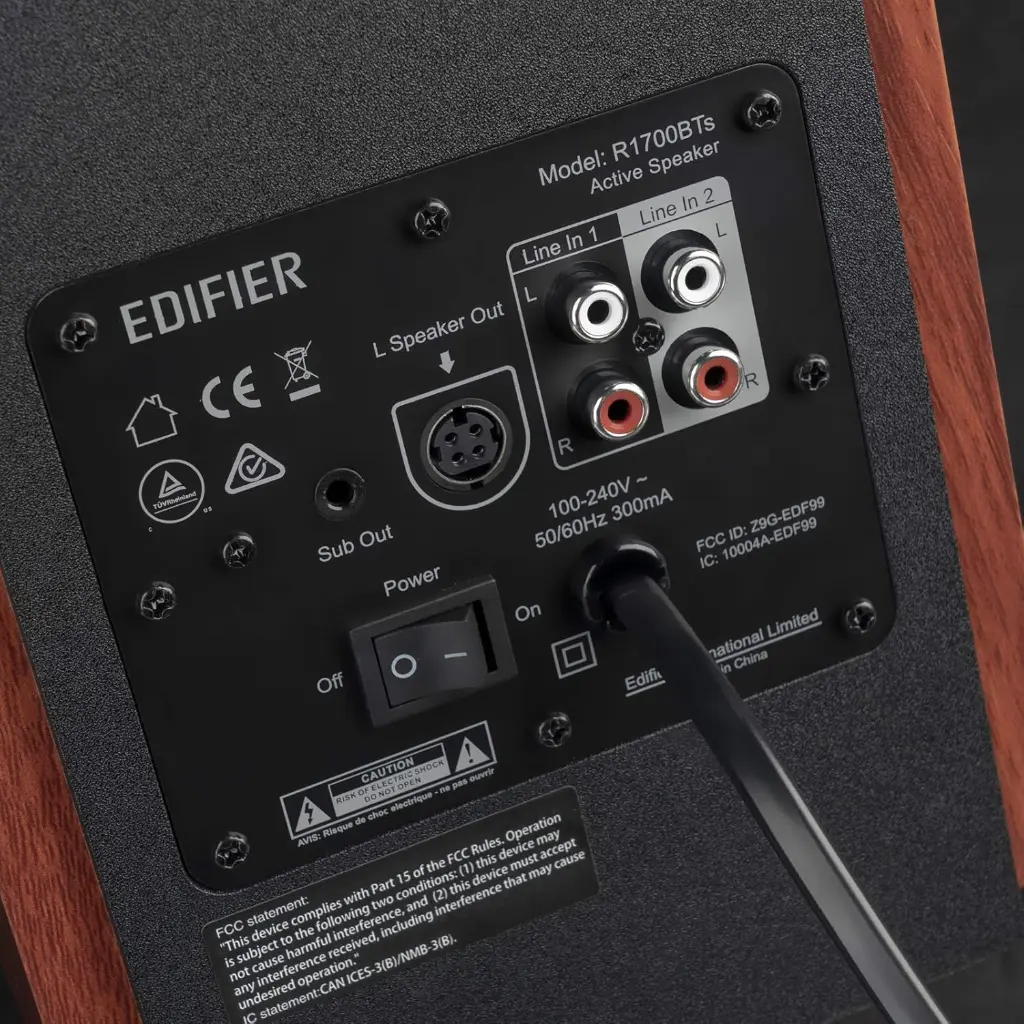 r1700bt 4.webp